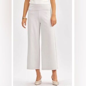 Dear Scarlett Women's Wide-Leg Croppef Pants in Soft Khaki Large